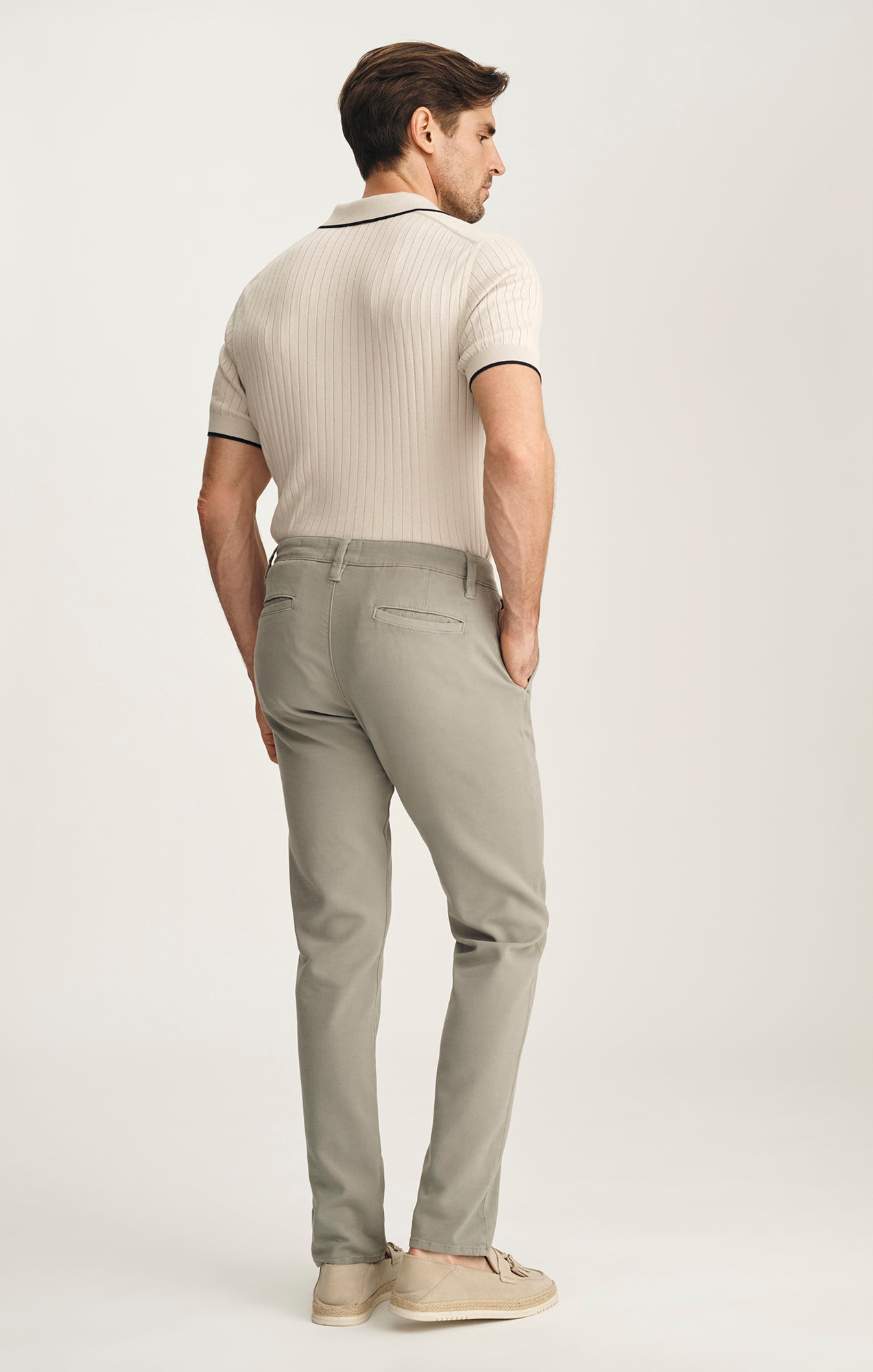 Verona Straight Leg Chino Pants In Dove High Flyer