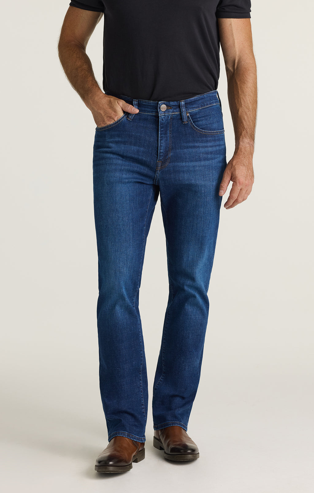 Cash Bootcut Jeans in Dark Brushed Vintage