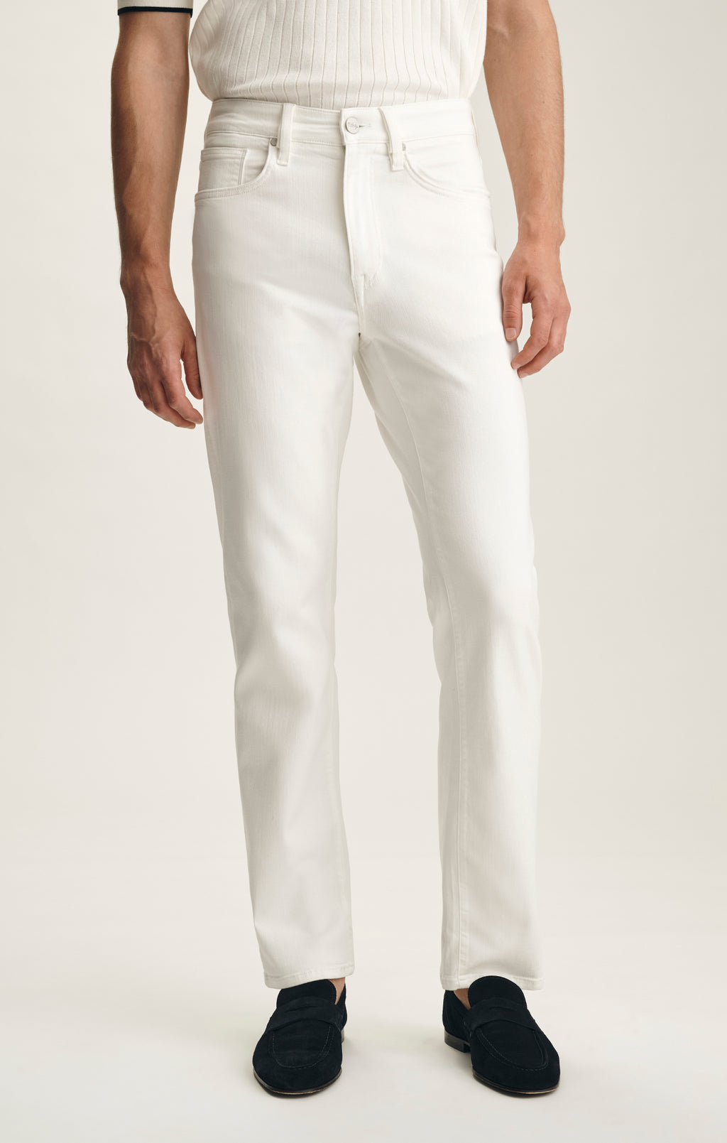 Charisma Relaxed Straight Pants In White Urban
