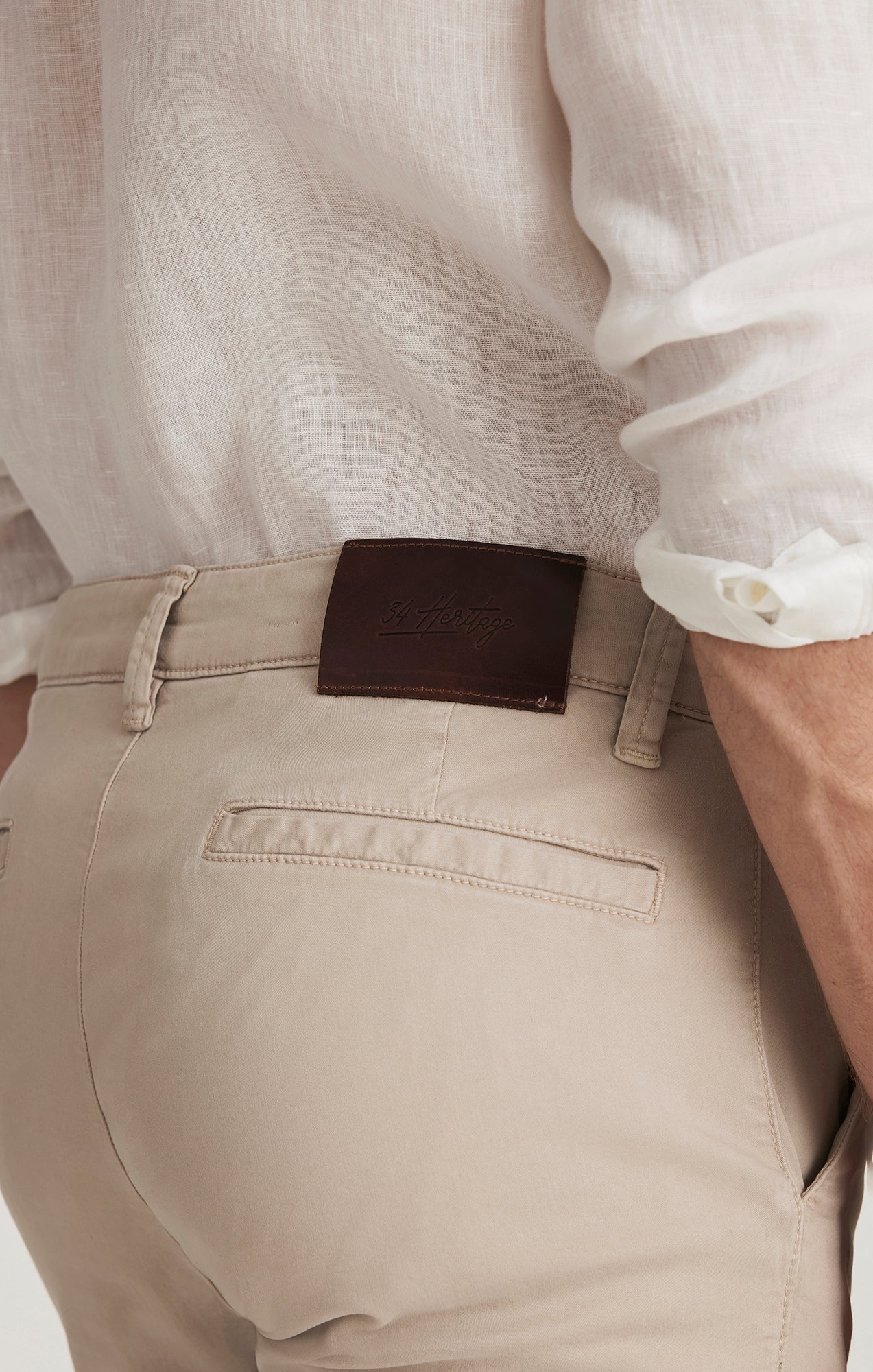 Arizona Shorts in Dawn Twill