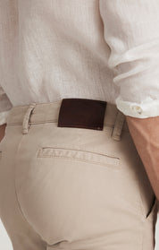 Arizona Shorts in Dawn Twill