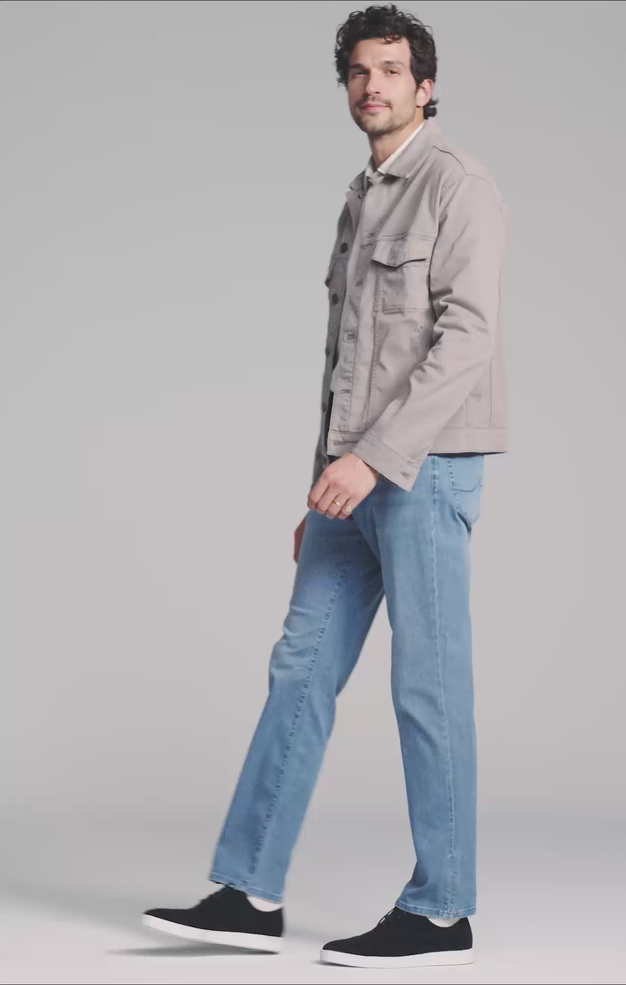Charisma Relaxed Straight Jeans in Mid Blue Kona