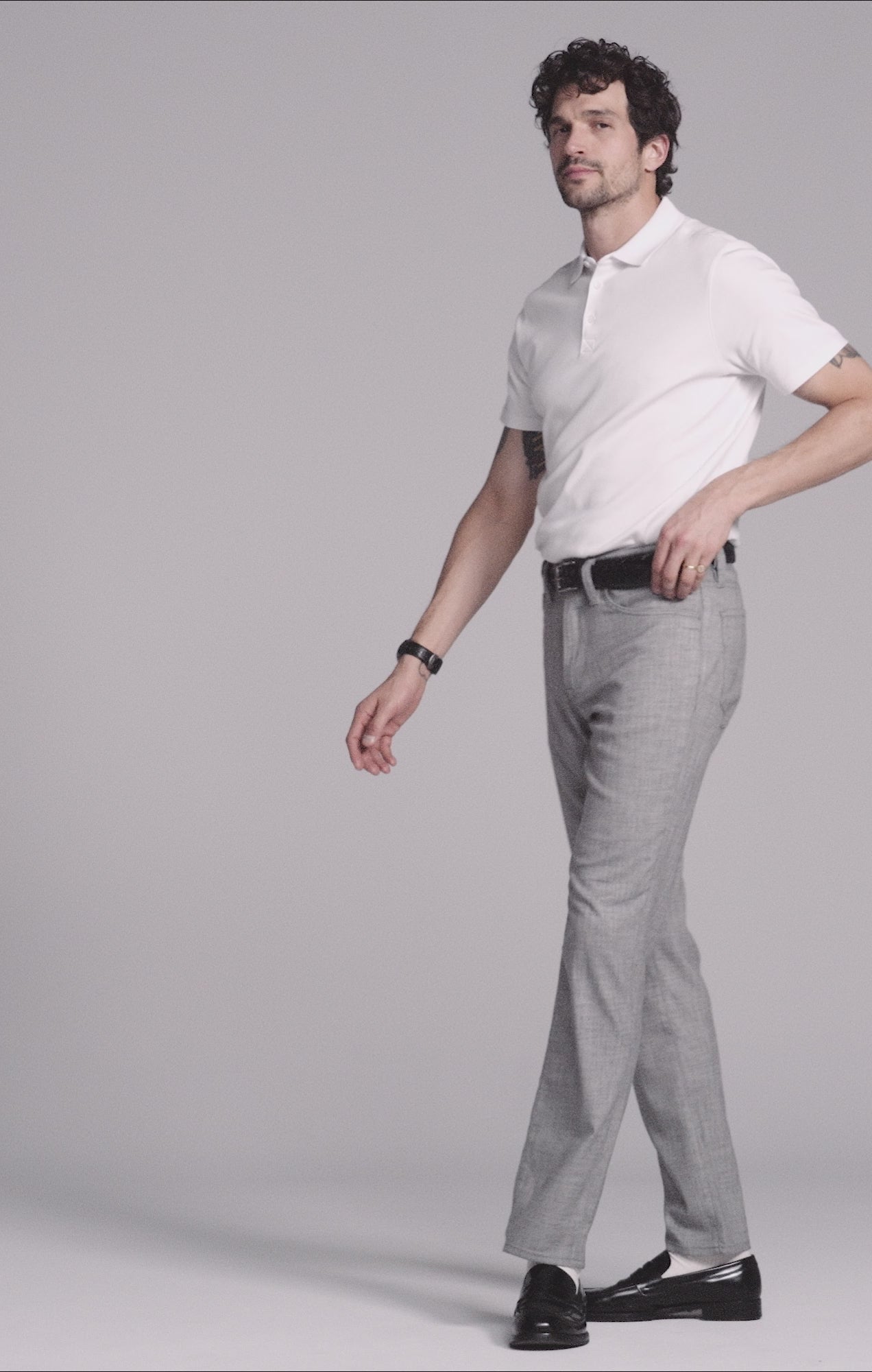 Charisma Relaxed Straight Pants in Grey Cross Twill