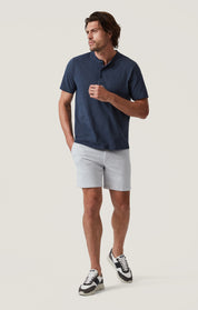 Hampton Shorts in Stone Twill