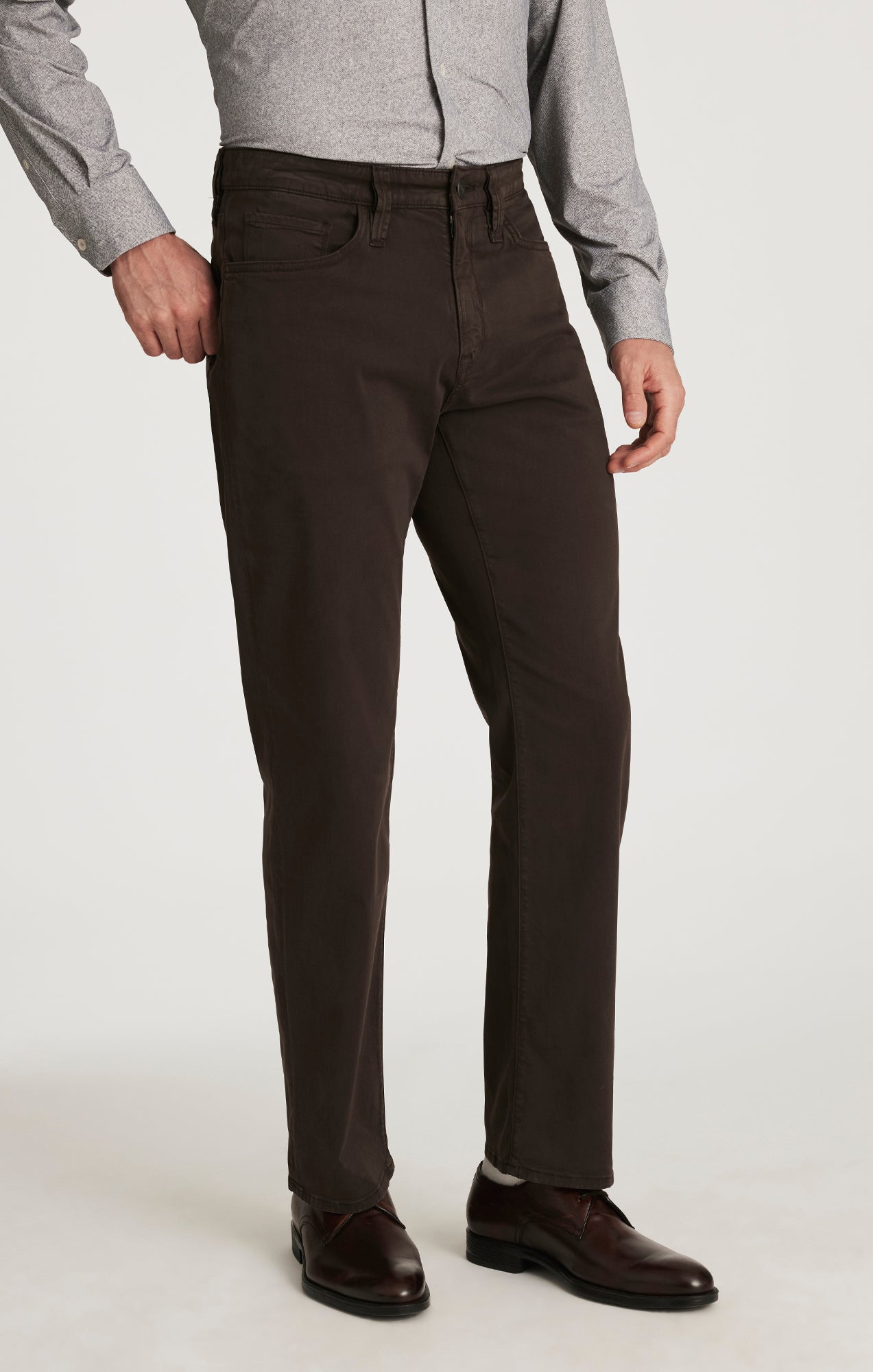Charisma Relaxed Straight Pants in Brunette Twill