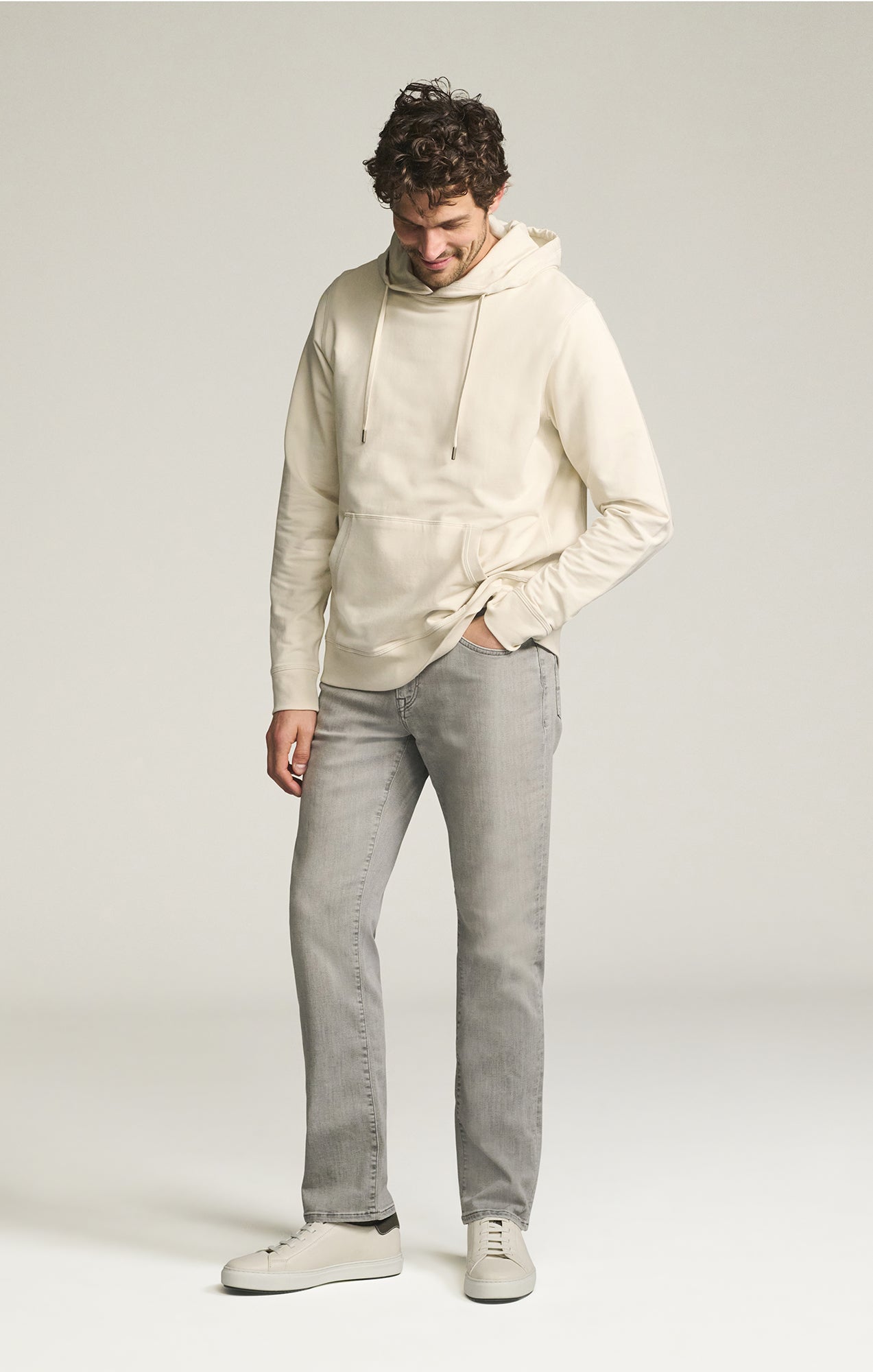 Charisma Relaxed Straight Jeans in Grey Organic Ultra