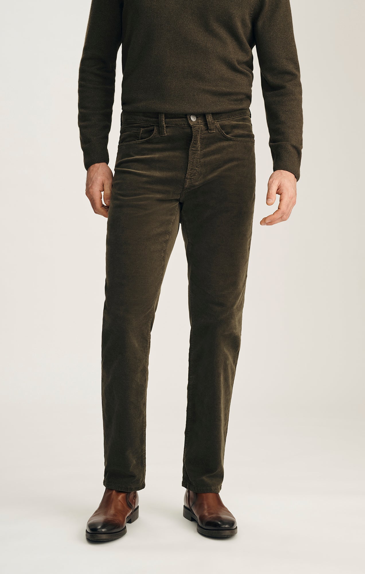 Charisma Relaxed Straight Pants in Fern Cord