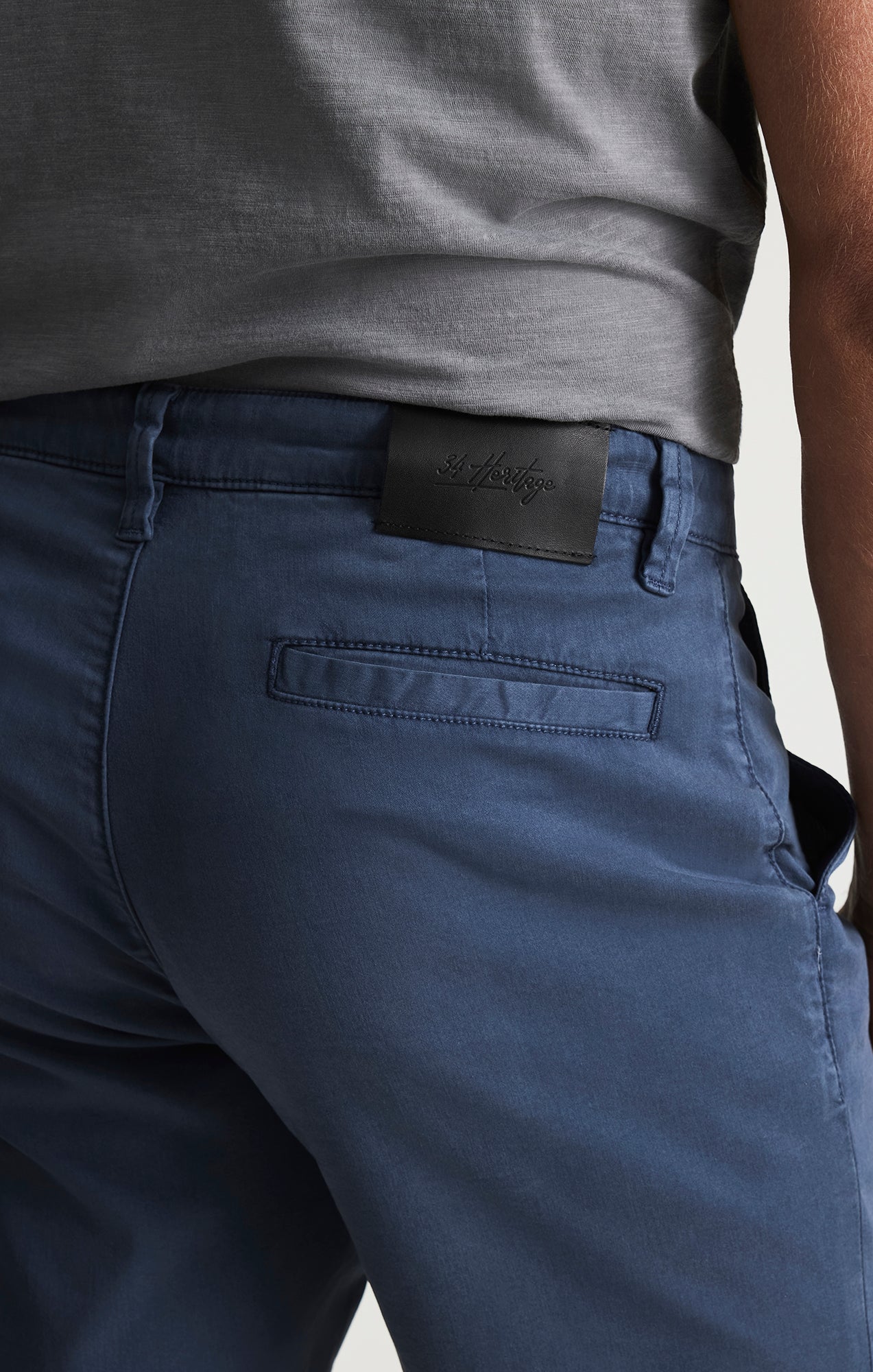 Arizona Slim Shorts In Dark Denim Twill