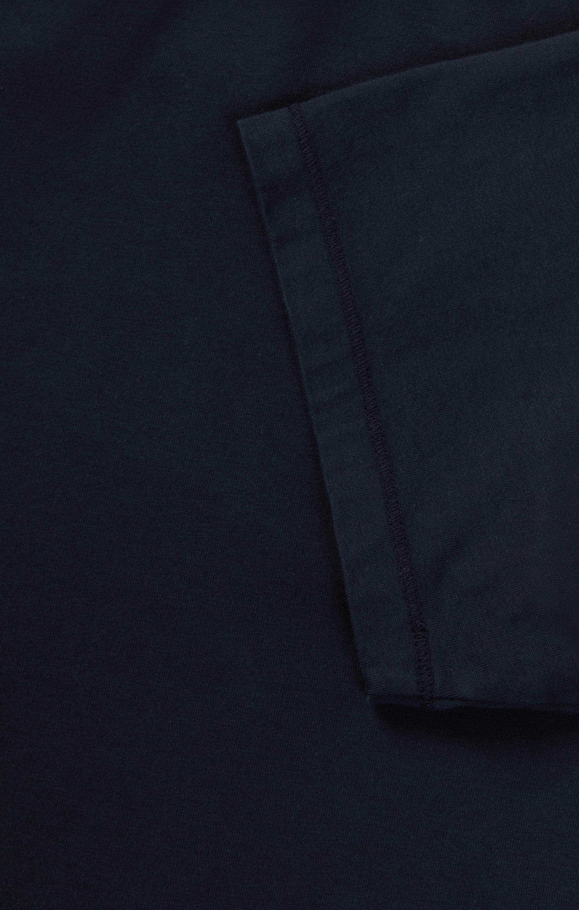 34 Heritage Men's Deconstructed V-Neck T-Shirt in Dark Navy