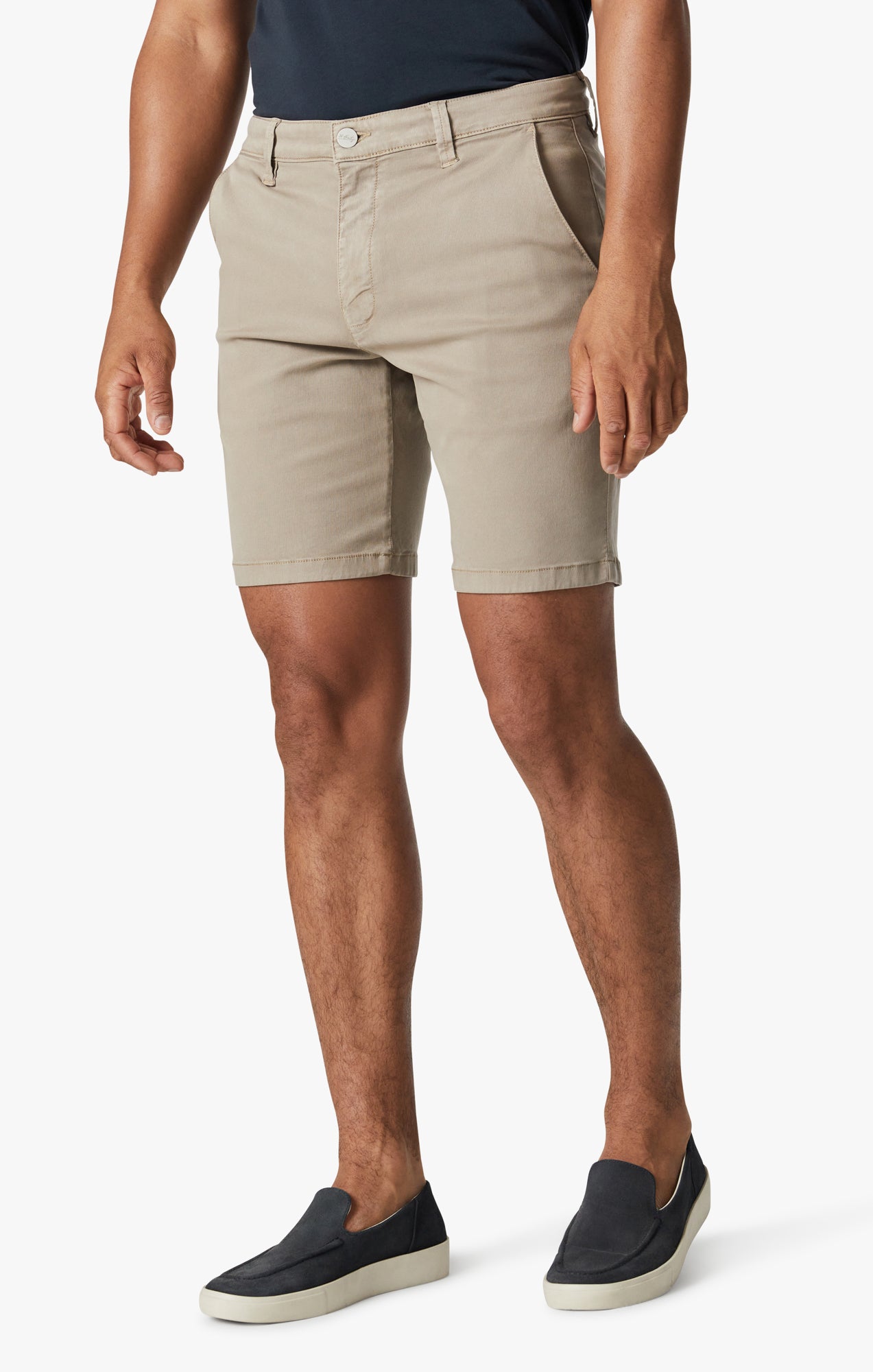 Arizona Shorts In Aluminum Soft Touch Image 3