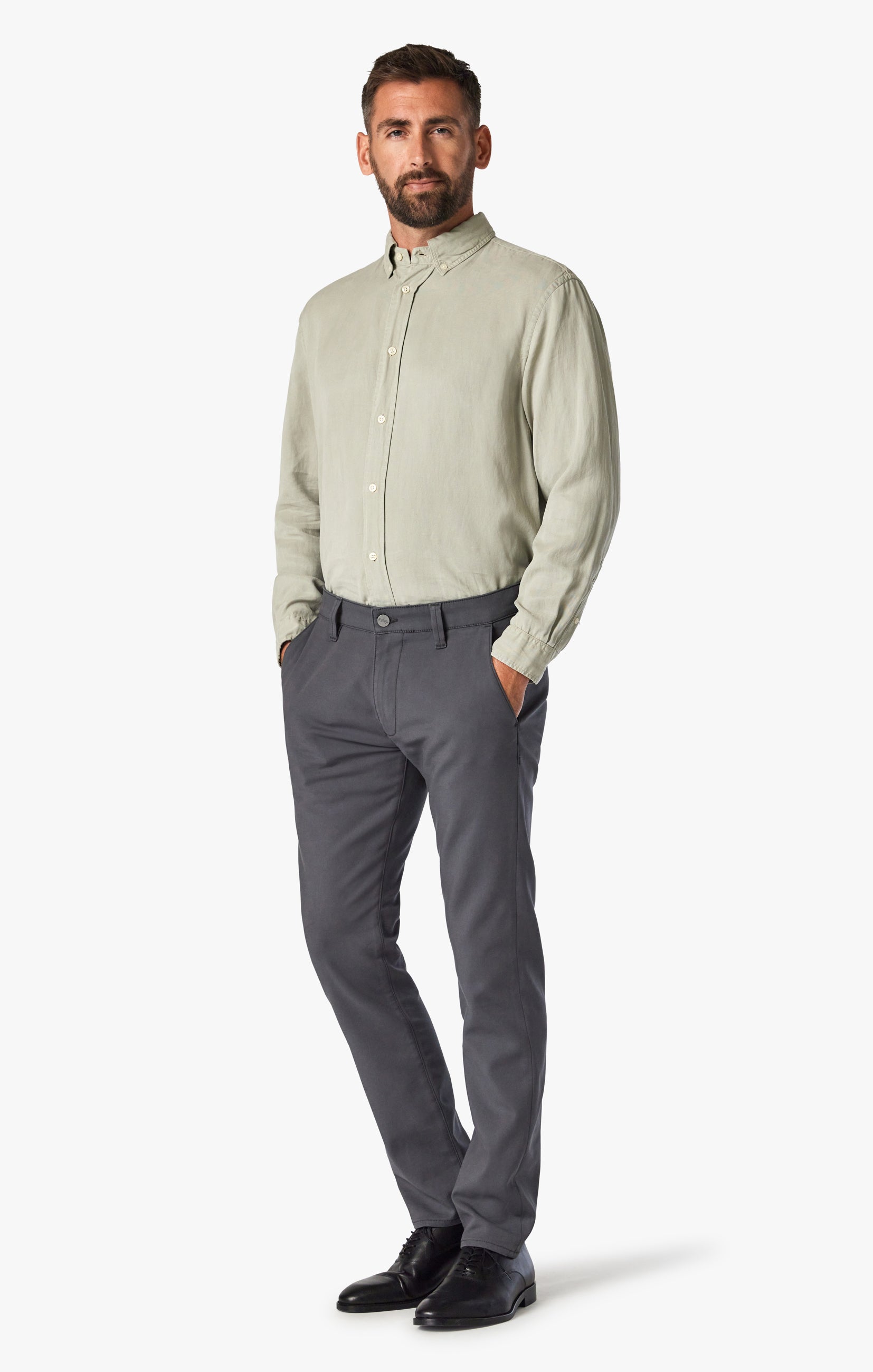 Verona Slim Leg Chino Pants In Iron High-Flyer