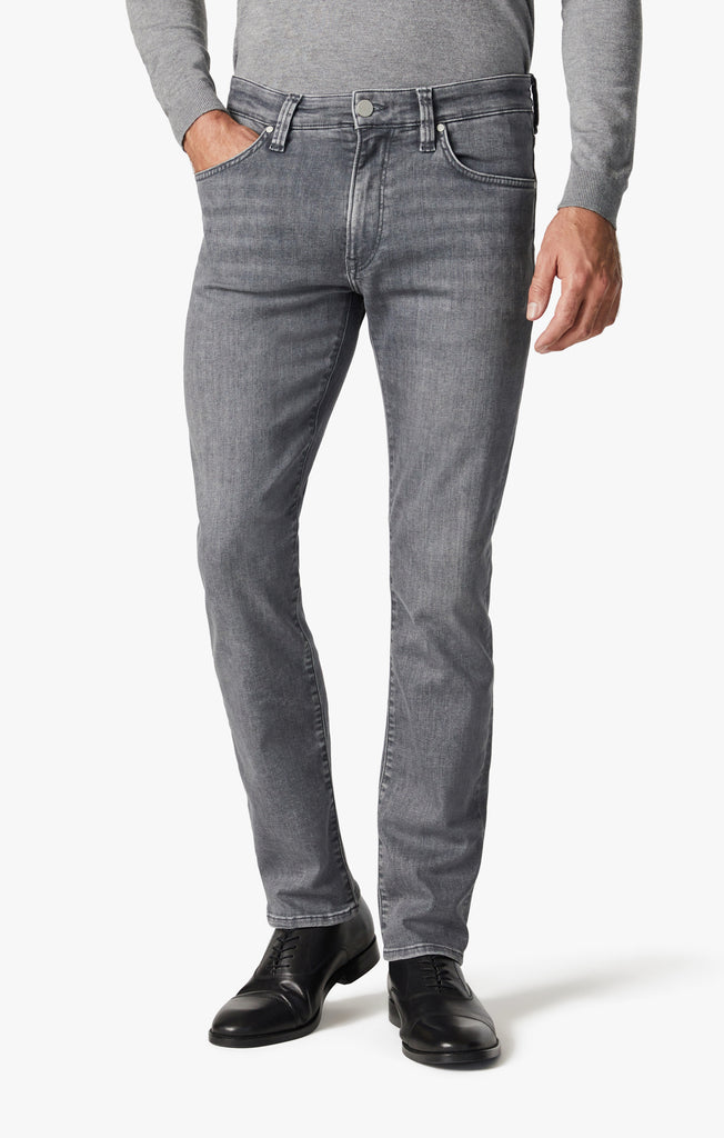 Courage Straight Leg Jeans In Mid Smoke Urban – 34 Heritage
