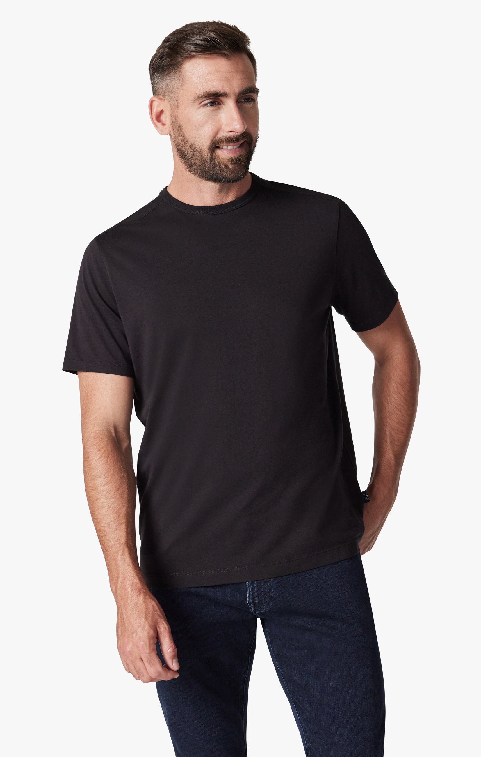 Basic Crew Neck T-Shirt in Black Image 2