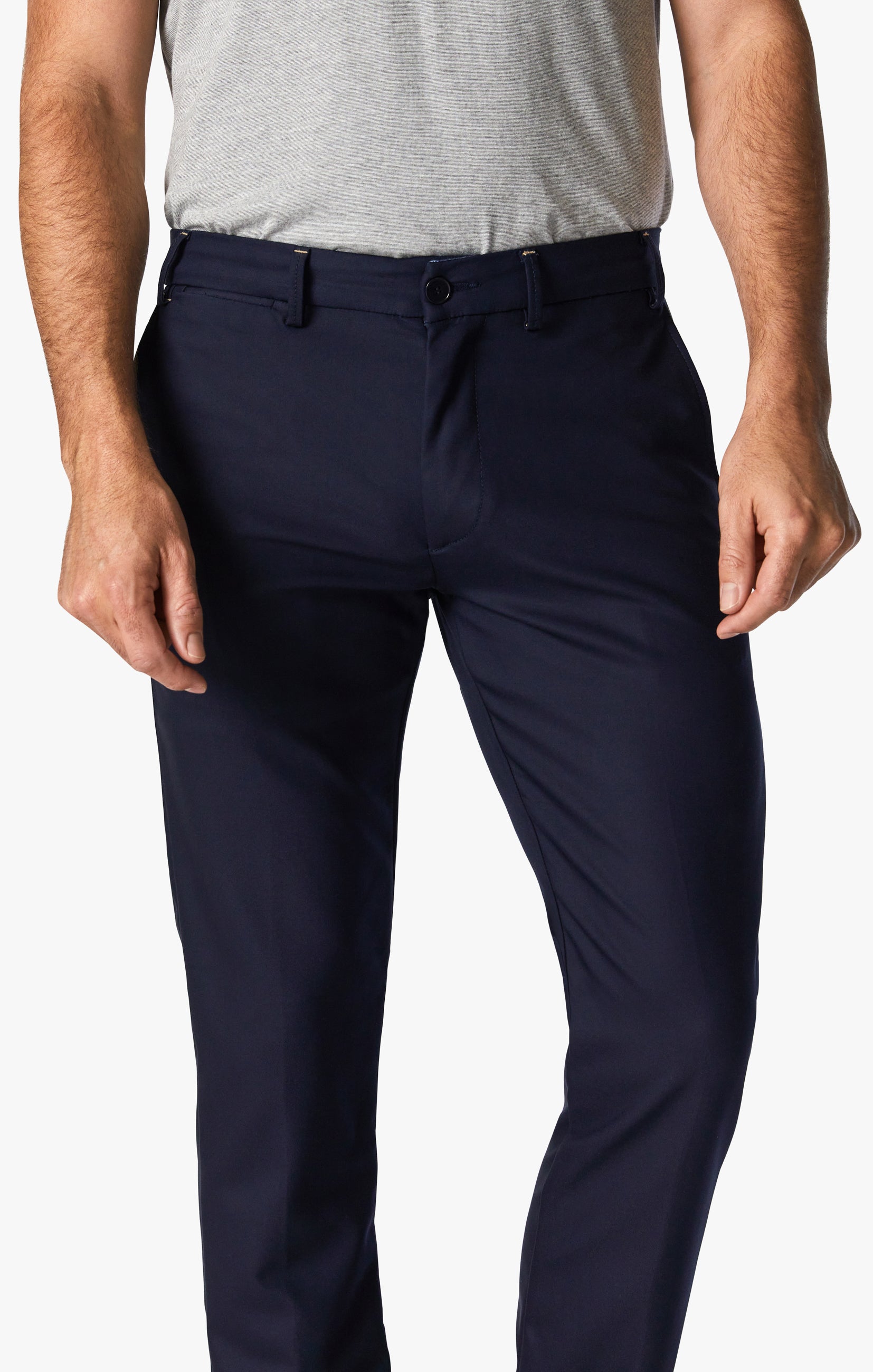 Buy Lee Men Navy Blue Bruce Skinny Fit Solid Chinos - Trousers for Men  2451488 | Myntra