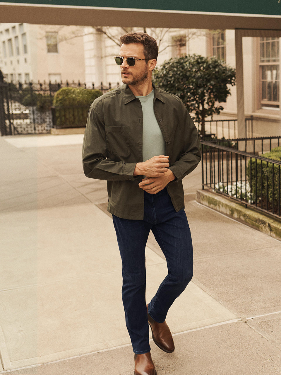 34 Heritage Cool Mid-Rise Tapered Leg Jeans In Dark Midnight