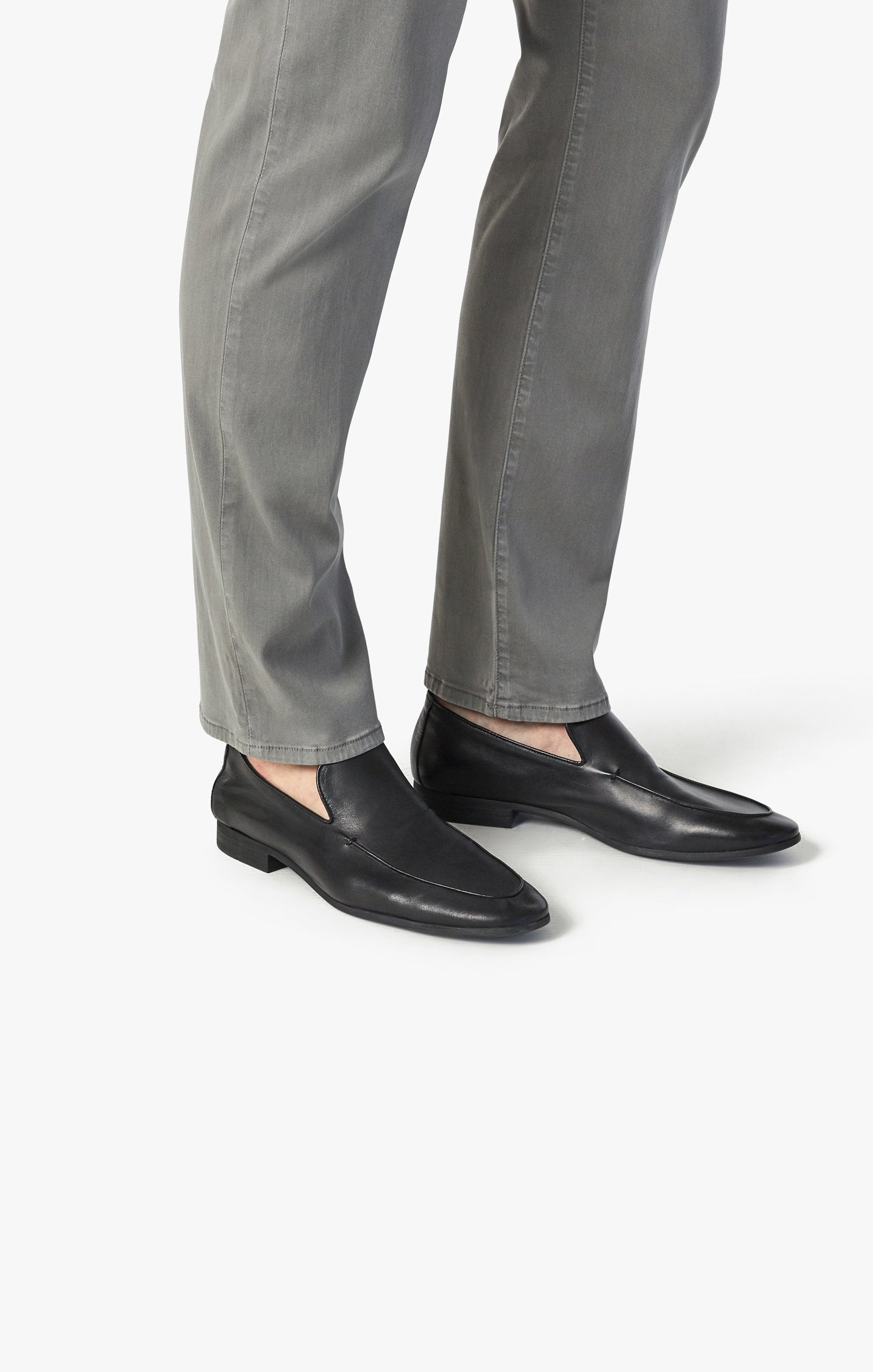 Charisma Relaxed Straight Pants In Pewter Twill