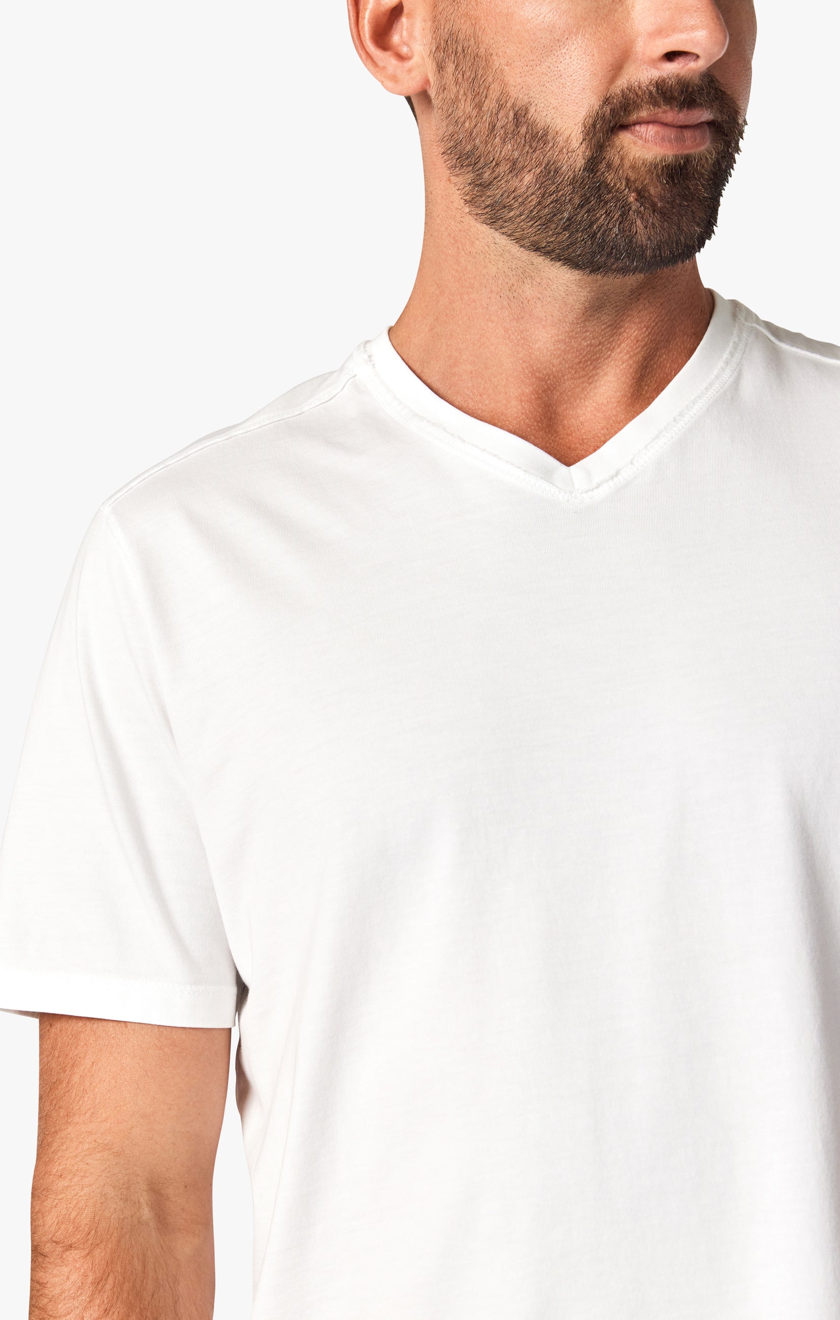 34 Heritage Men's Deconstructed V-Neck T-Shirt in White